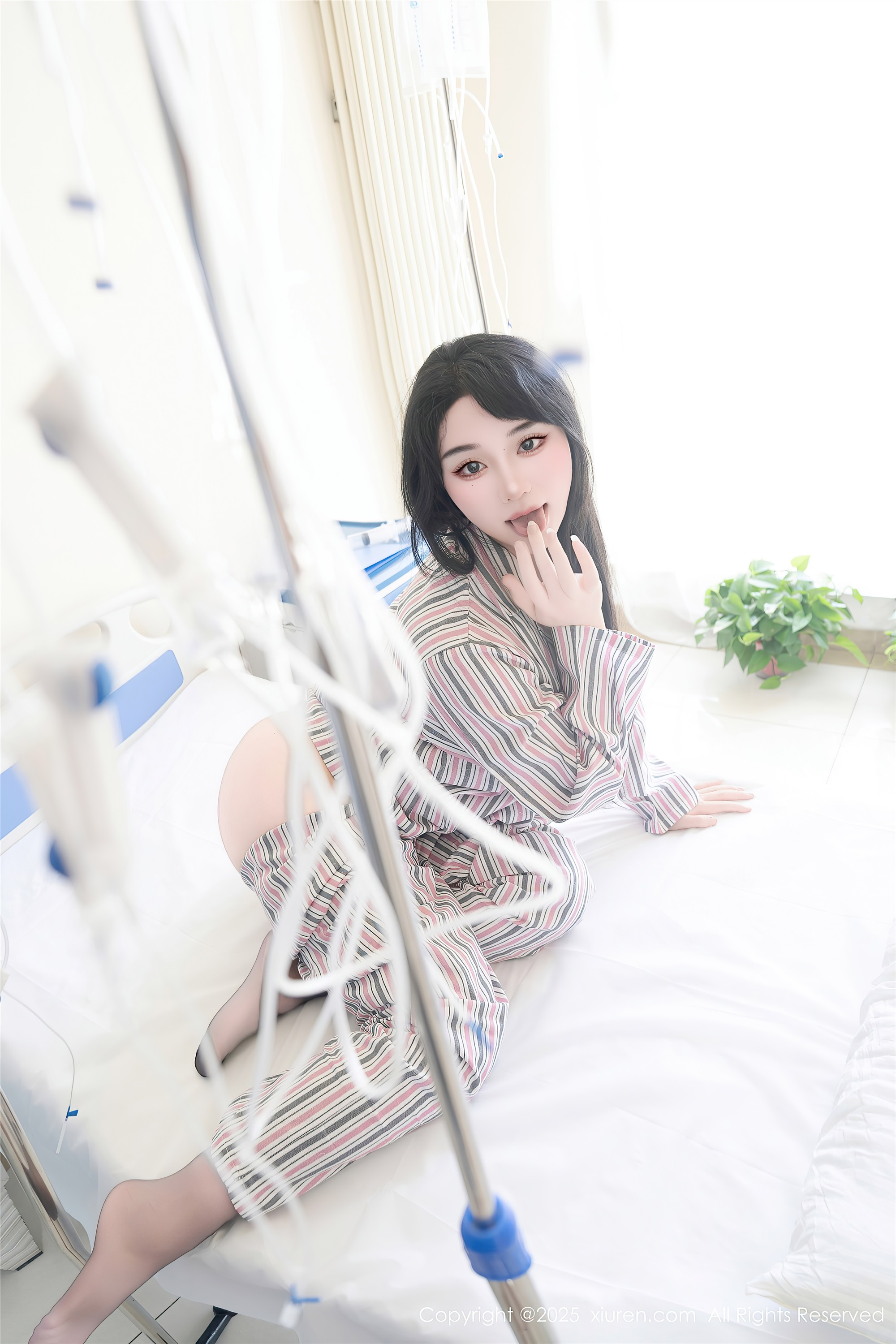 Xiuren秀人网 2025.08.14 NO.10648 汐汐爱吃草莓